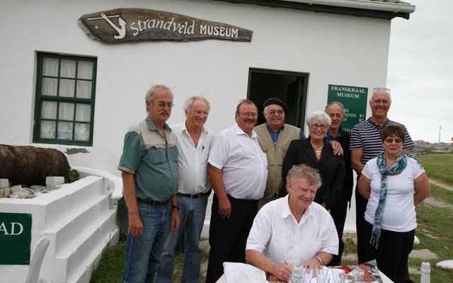 Gedenkboek komitee voor Strandveld Mueum